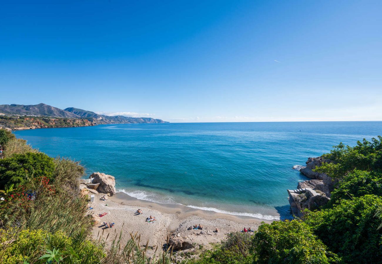 Strand Carabeillo op 100 meter van appartement Acapulco 18