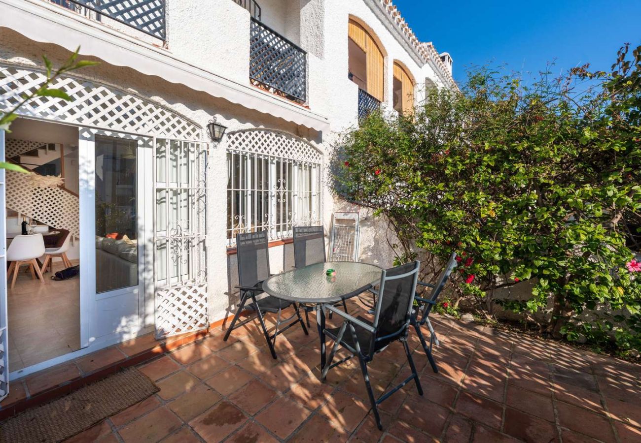Appartement in Nerja - Casa Lena Verano Azul Nerja: Familie Duplex met Zeezicht