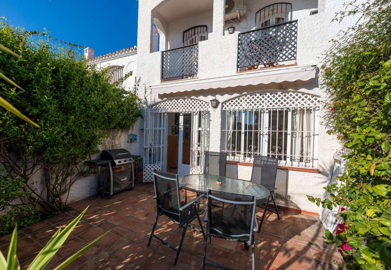 Appartement in Nerja - Casa Lena Verano Azul Nerja: Familie Duplex met Zeezicht