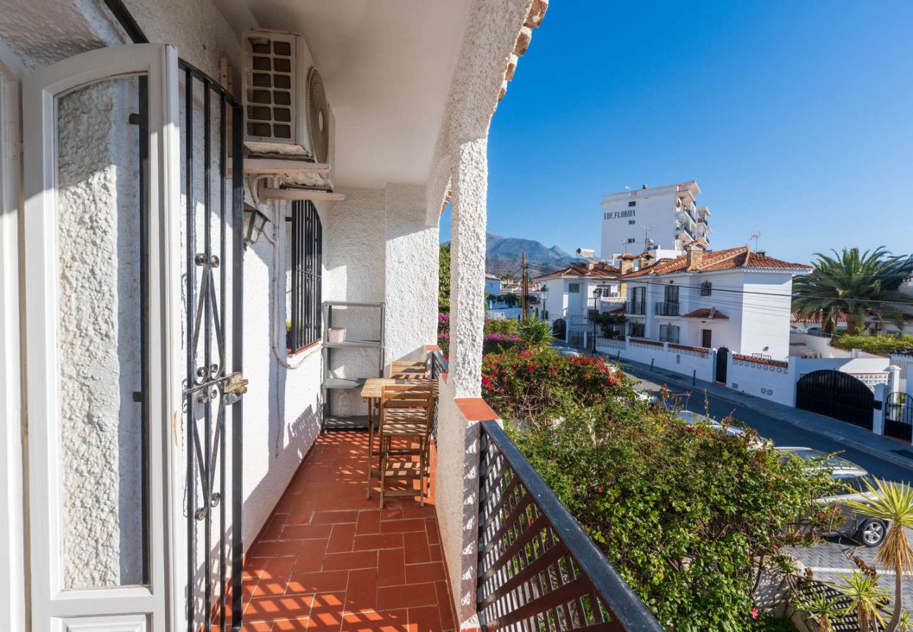 Appartement in Nerja - Casa Lena Verano Azul Nerja: Familie Duplex met Zeezicht