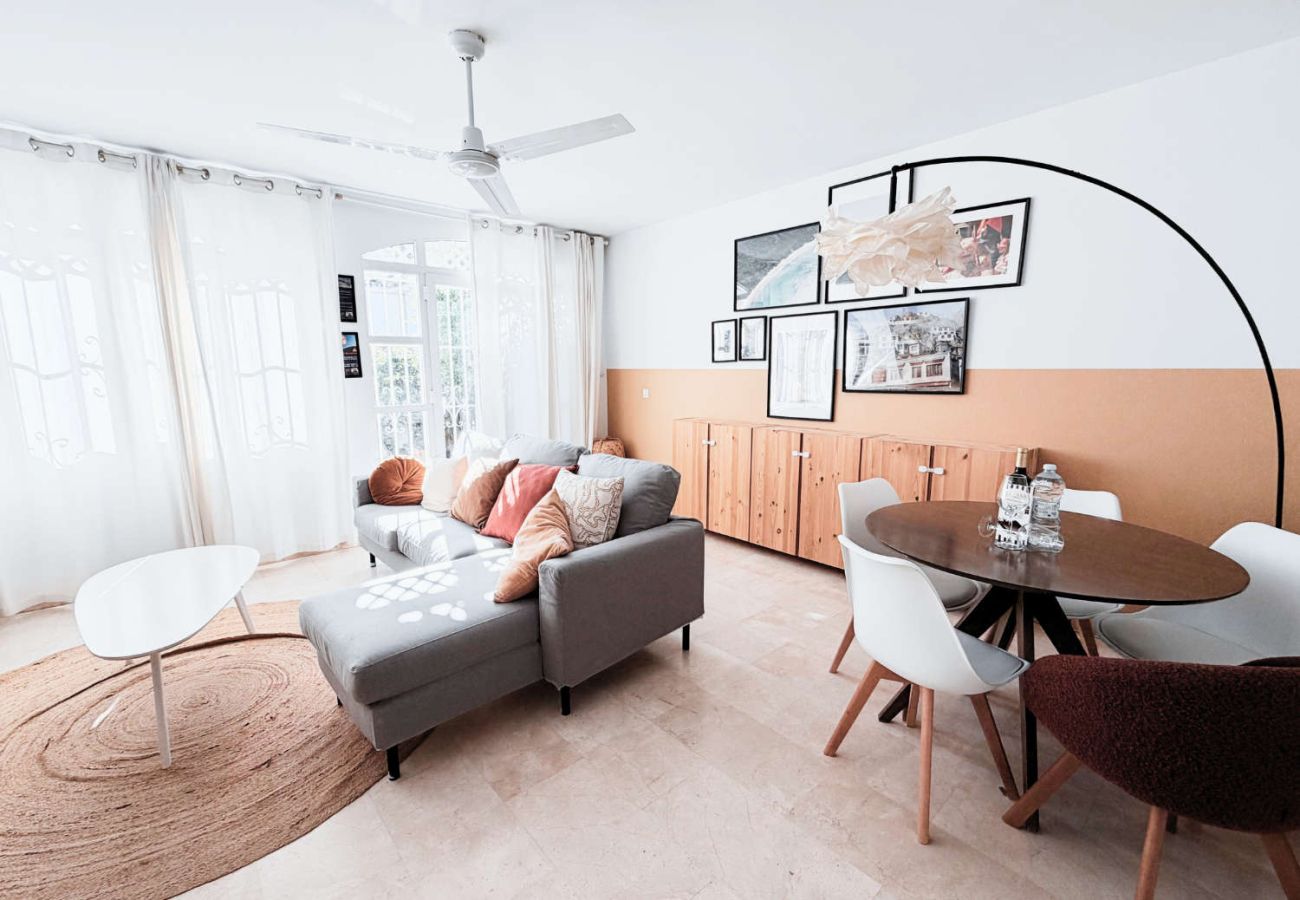 Appartement in Nerja - Casa Lena Verano Azul Nerja: Familie Duplex met Zeezicht