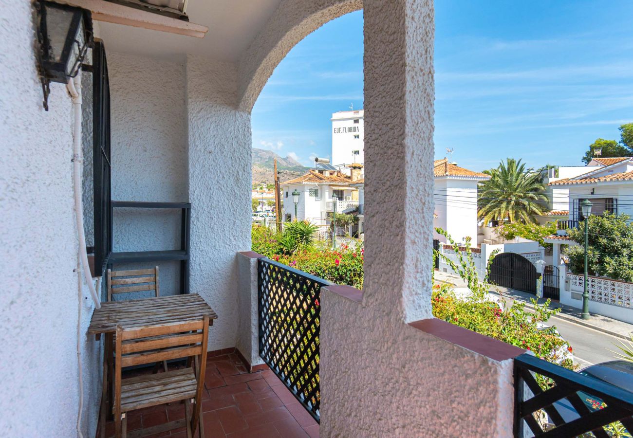 Appartement in Nerja - Casa Lena Verano Azul Nerja: Familie Duplex met Zeezicht
