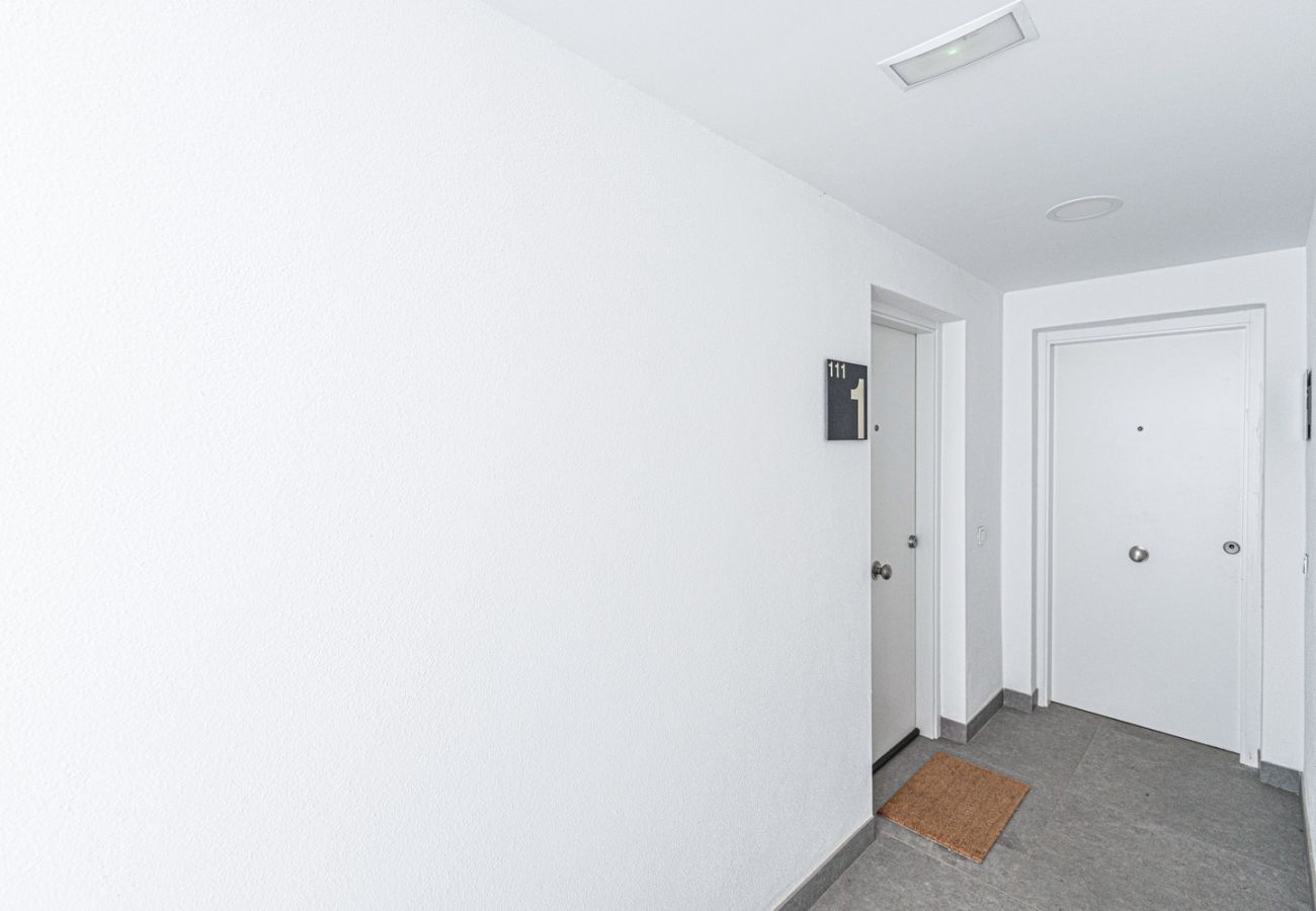 Appartement in Torrox Costa - Isea Calaceite 1111: Luxe Appartement met Zeezicht en Zwembad