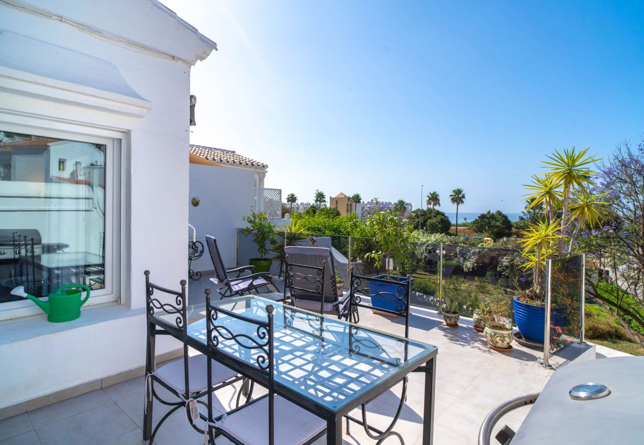 Appartement in Nerja - Appartement Tropicana 6C in Nerja met Zeezicht