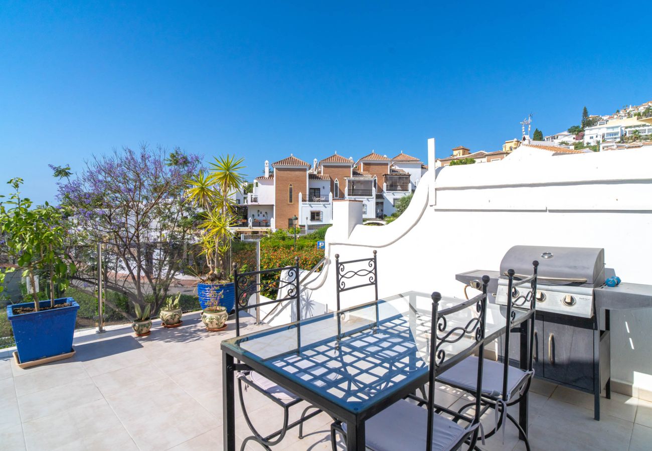 Appartement in Nerja - Appartement Tropicana 6C in Nerja met Zeezicht