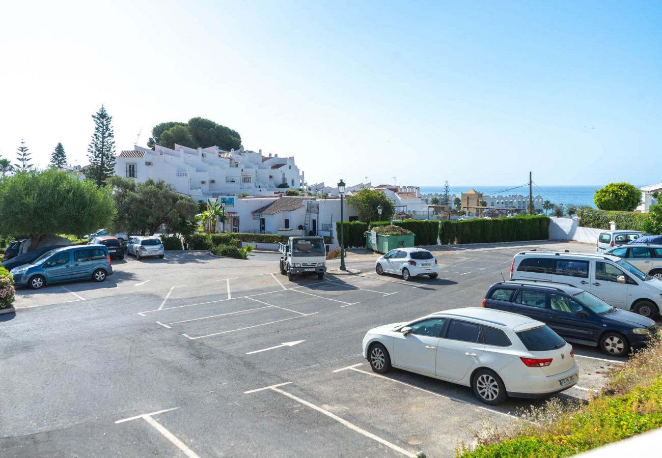 Appartement in Nerja - Appartement Tropicana 6C in Nerja met Zeezicht