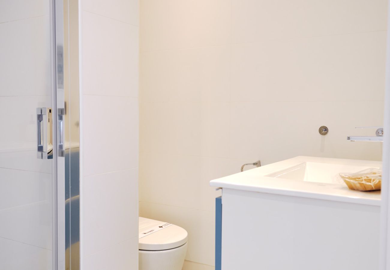 Appartement in Nerja - Appartement Arce I 26 in Playa Torrecilla Nerja met Zeezicht