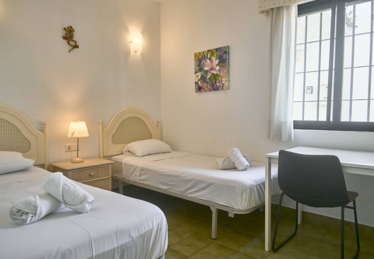 Rijhuis in Nerja - Casablanca 9: Duplex met terrassen op meerdere niveaus, zeezicht en zonsondergang