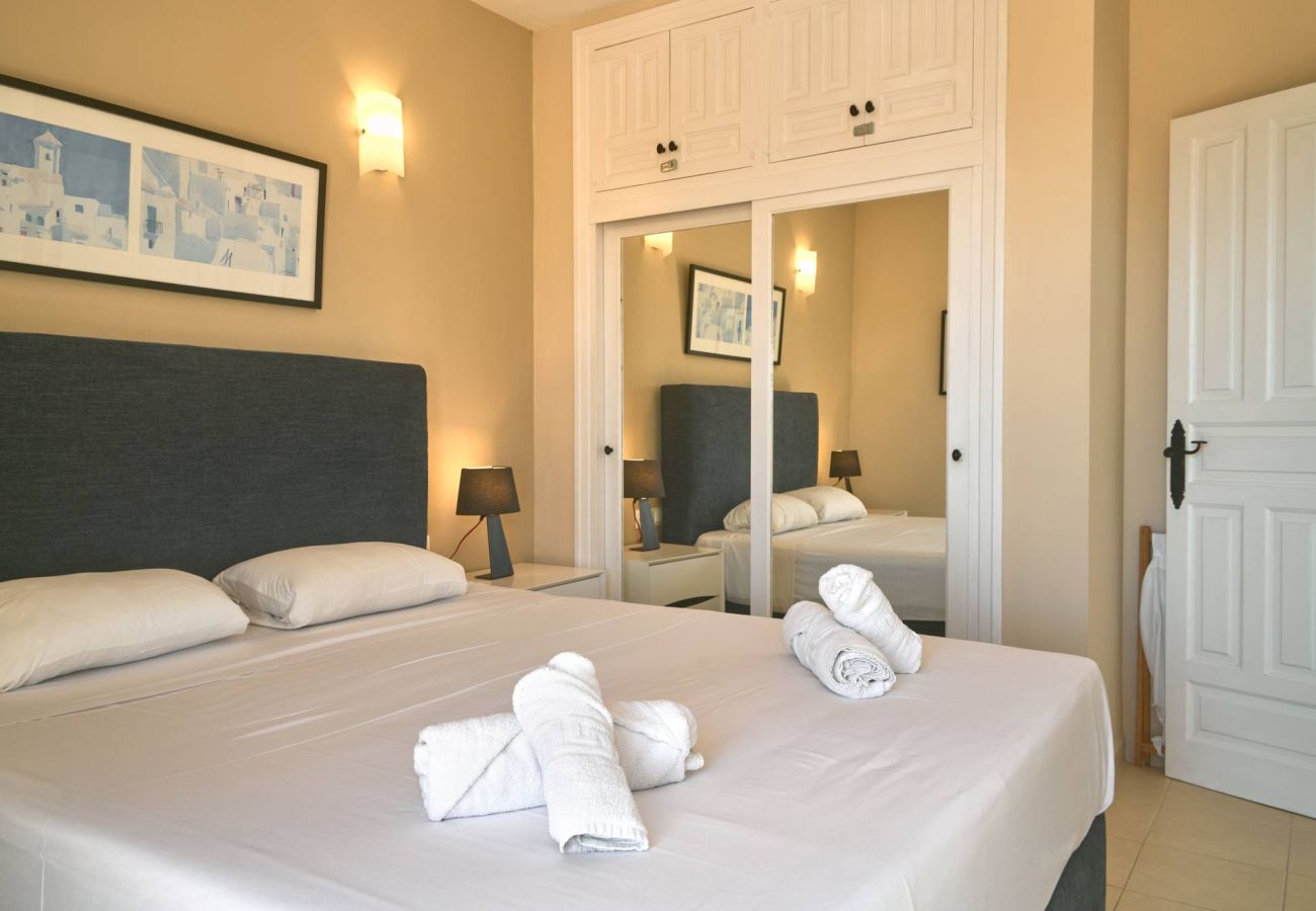 Rijhuis in Nerja - Casablanca 9: Duplex met terrassen op meerdere niveaus, zeezicht en zonsondergang