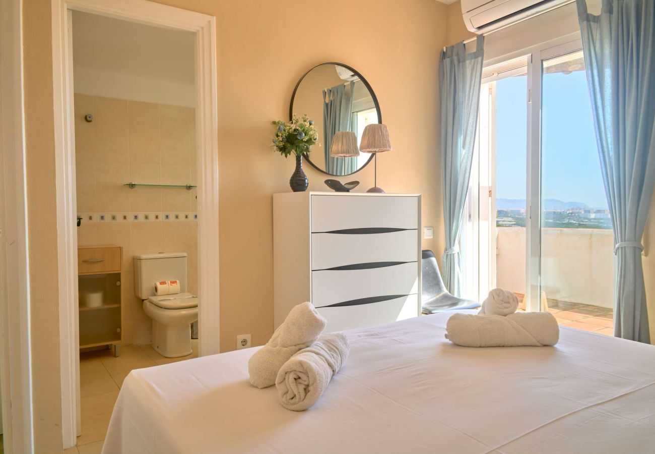 Rijhuis in Nerja - Casablanca 9: Duplex met terrassen op meerdere niveaus, zeezicht en zonsondergang