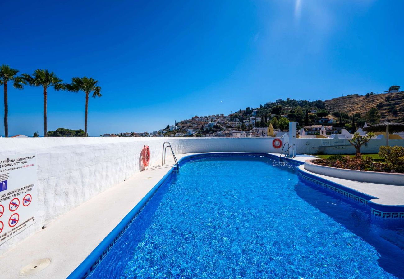 Rijhuis in Nerja - Casablanca 9: Duplex met terrassen op meerdere niveaus, zeezicht en zonsondergang