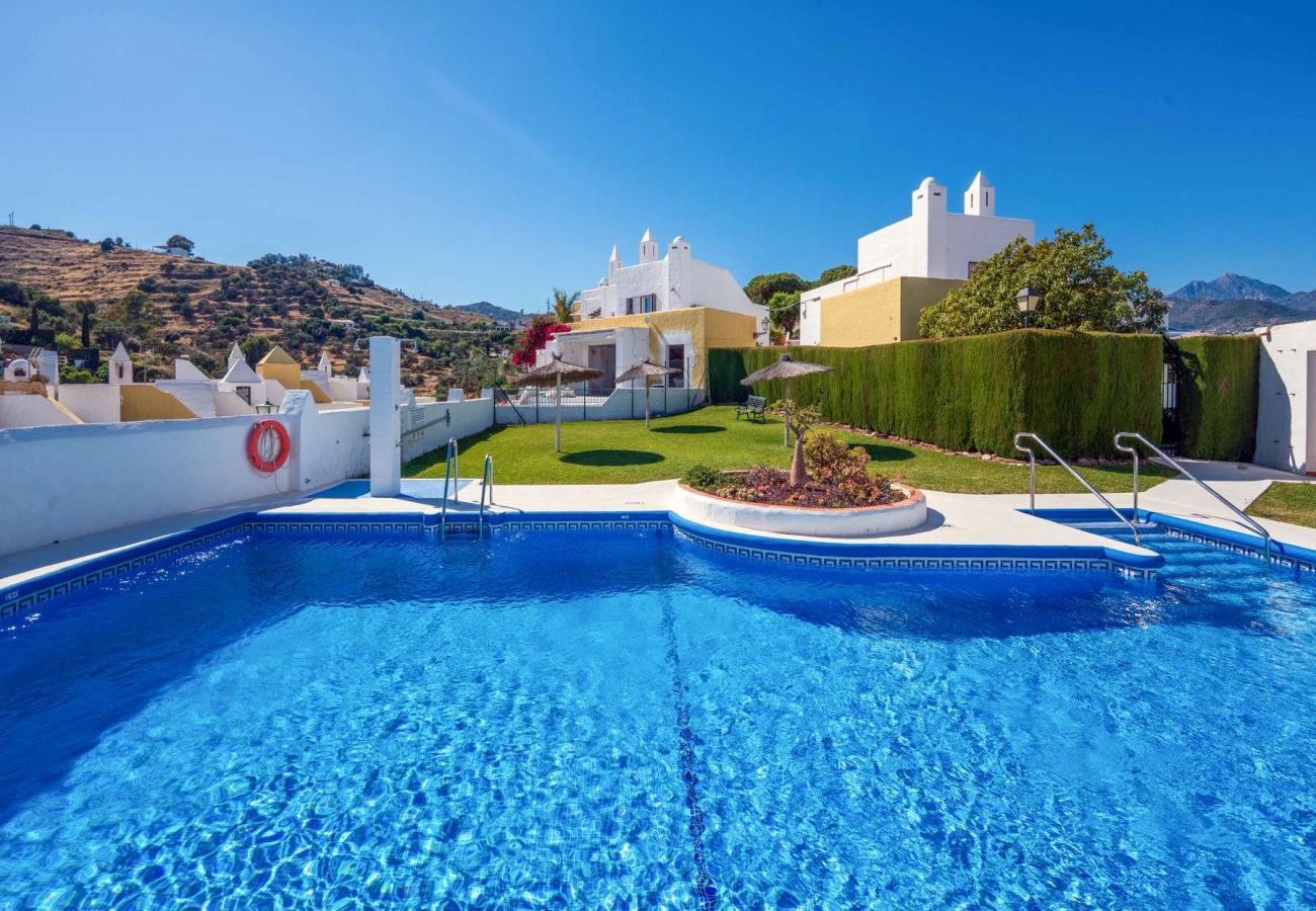 Rijhuis in Nerja - Casablanca 9: Duplex met terrassen op meerdere niveaus, zeezicht en zonsondergang