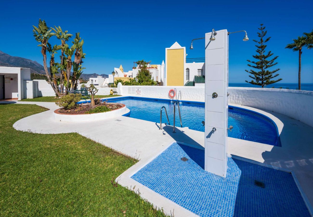 Rijhuis in Nerja - Casablanca 9: Duplex met terrassen op meerdere niveaus, zeezicht en zonsondergang