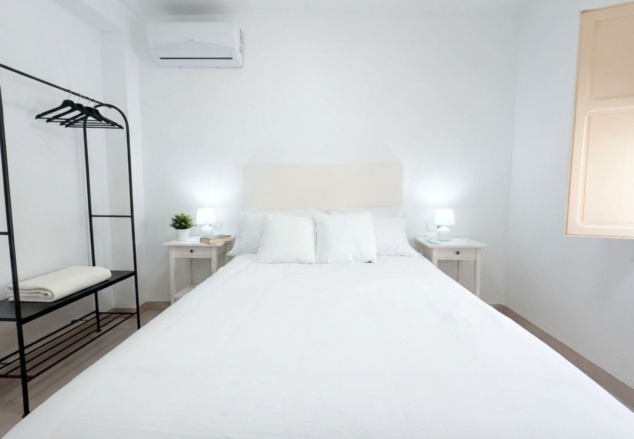 Rijhuis in Nerja - Casa Chica: Vakantiehuis met dakterras in Calle Cristo, Nerja