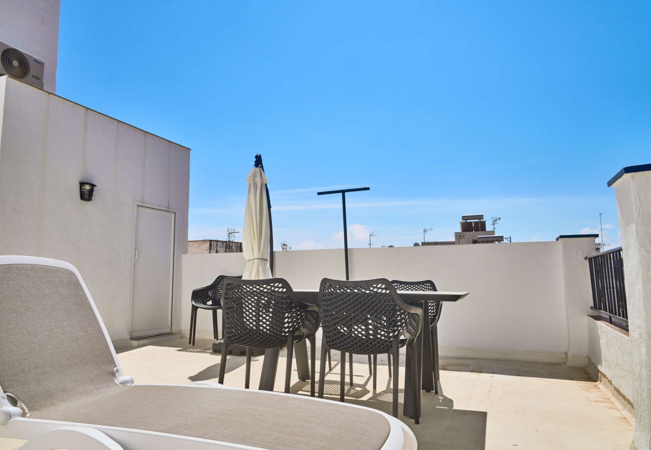 Rijhuis in Nerja - Casa Chica: Vakantiehuis met dakterras in Calle Cristo, Nerja