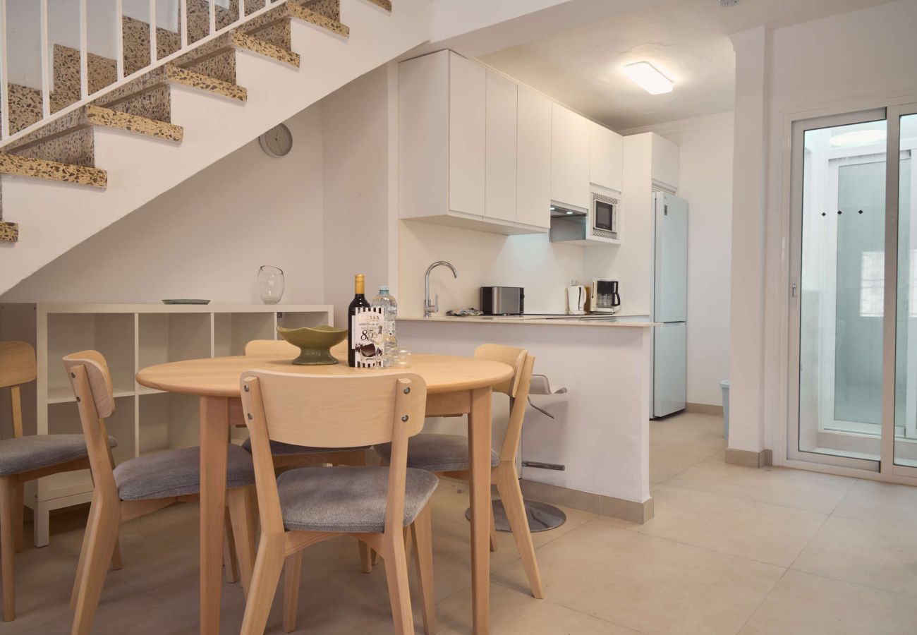 Rijhuis in Nerja - Casa Chica: Vakantiehuis met dakterras in Calle Cristo, Nerja
