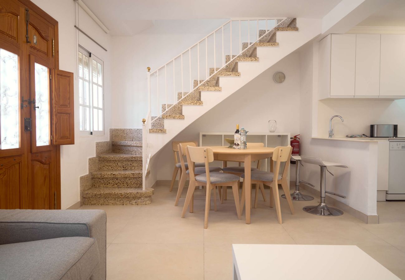 Rijhuis in Nerja - Casa Chica: Vakantiehuis met dakterras in Calle Cristo, Nerja