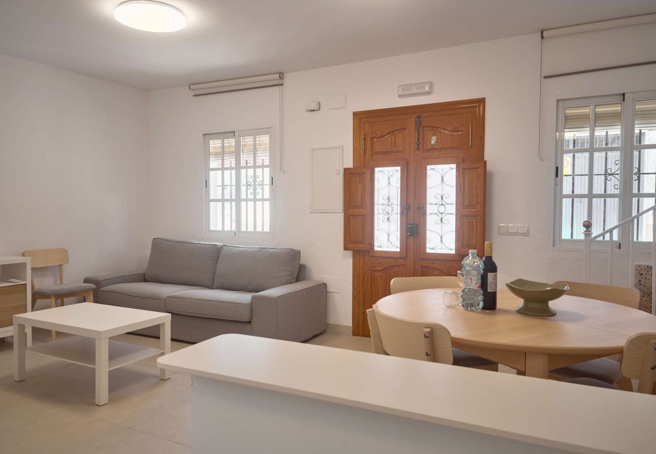 Rijhuis in Nerja - Casa Chica: Vakantiehuis met dakterras in Calle Cristo, Nerja