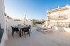 Rijhuis in Nerja - Casa Chica: Vakantiehuis met dakterras in Calle Cristo, Nerja
