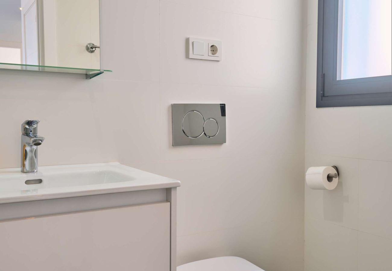 Appartement in Nerja - Penthouse Balcón del Mar D4: 3 Terrassen & Verwarmd Zwembad