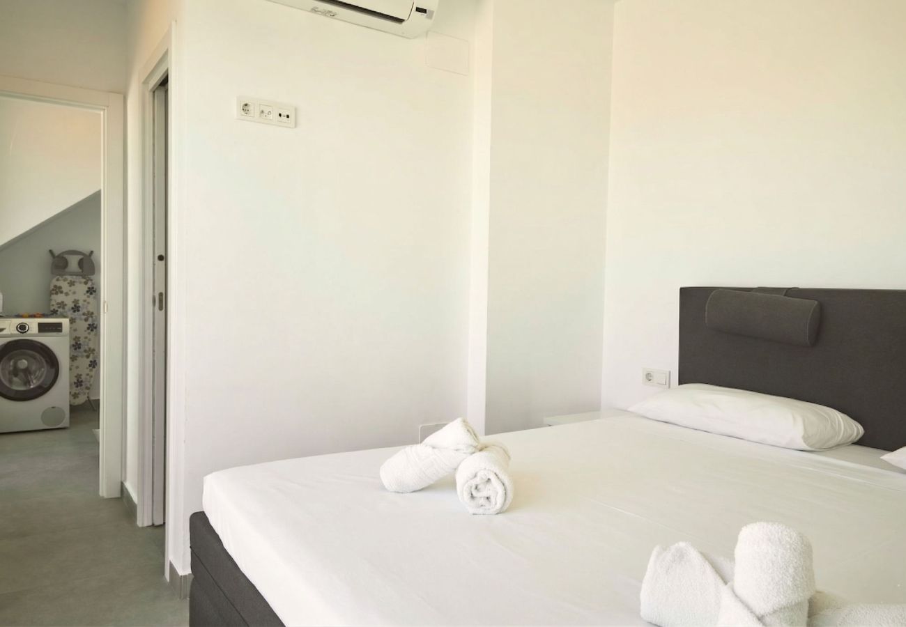 Appartement in Nerja - Penthouse Balcon del Mar D4: 3 Terrassen & Verwarmd Zwembad