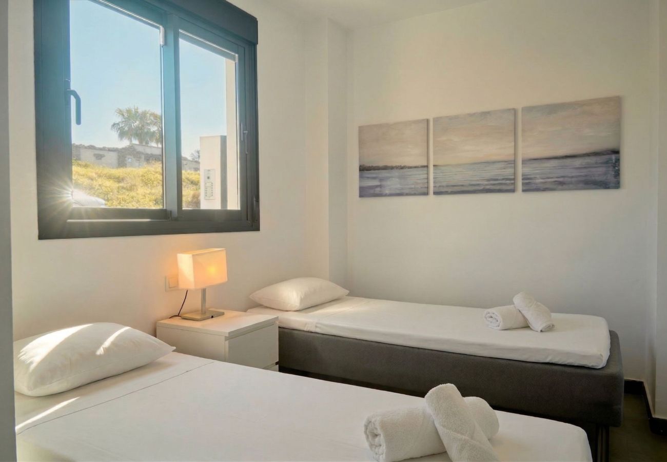 Appartement in Nerja - Penthouse Balcon del Mar D4: 3 Terrassen & Verwarmd Zwembad
