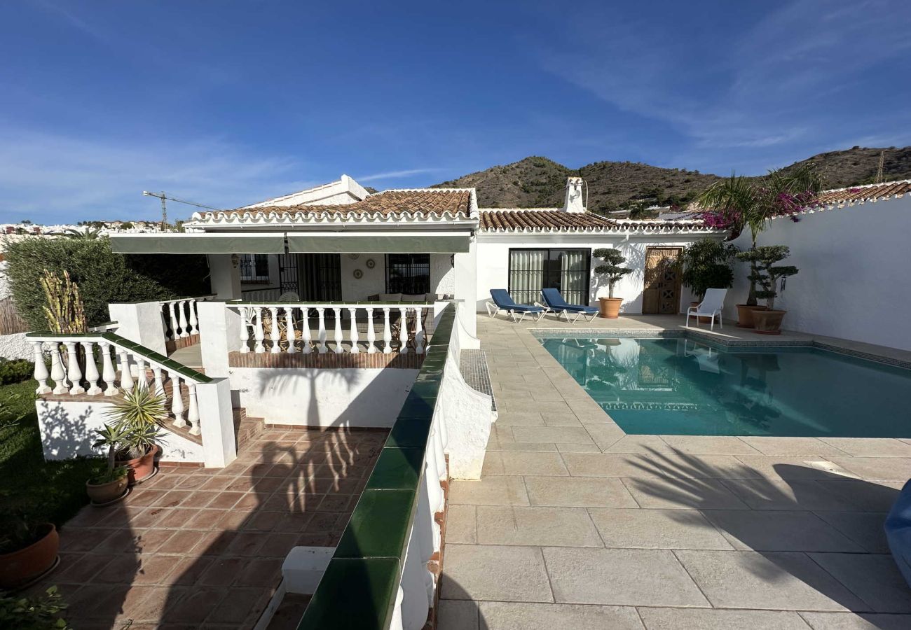 Villa in Nerja - Villa Jackson (La Casita): Villa met privézwembad in Fuente del Badén, Nerja