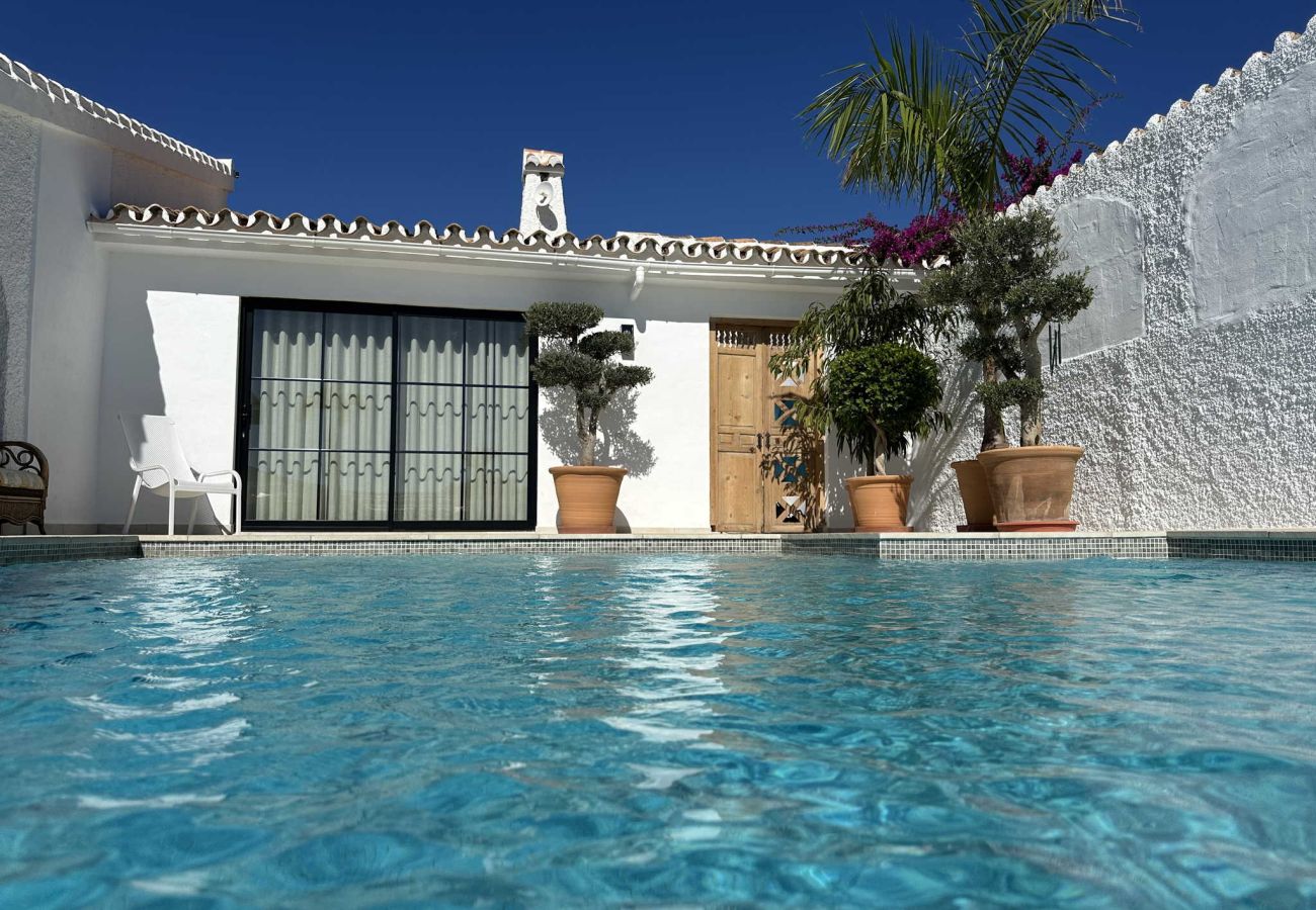 Villa in Nerja - Villa Jackson (La Casita): Villa met privézwembad in Fuente del Badén, Nerja