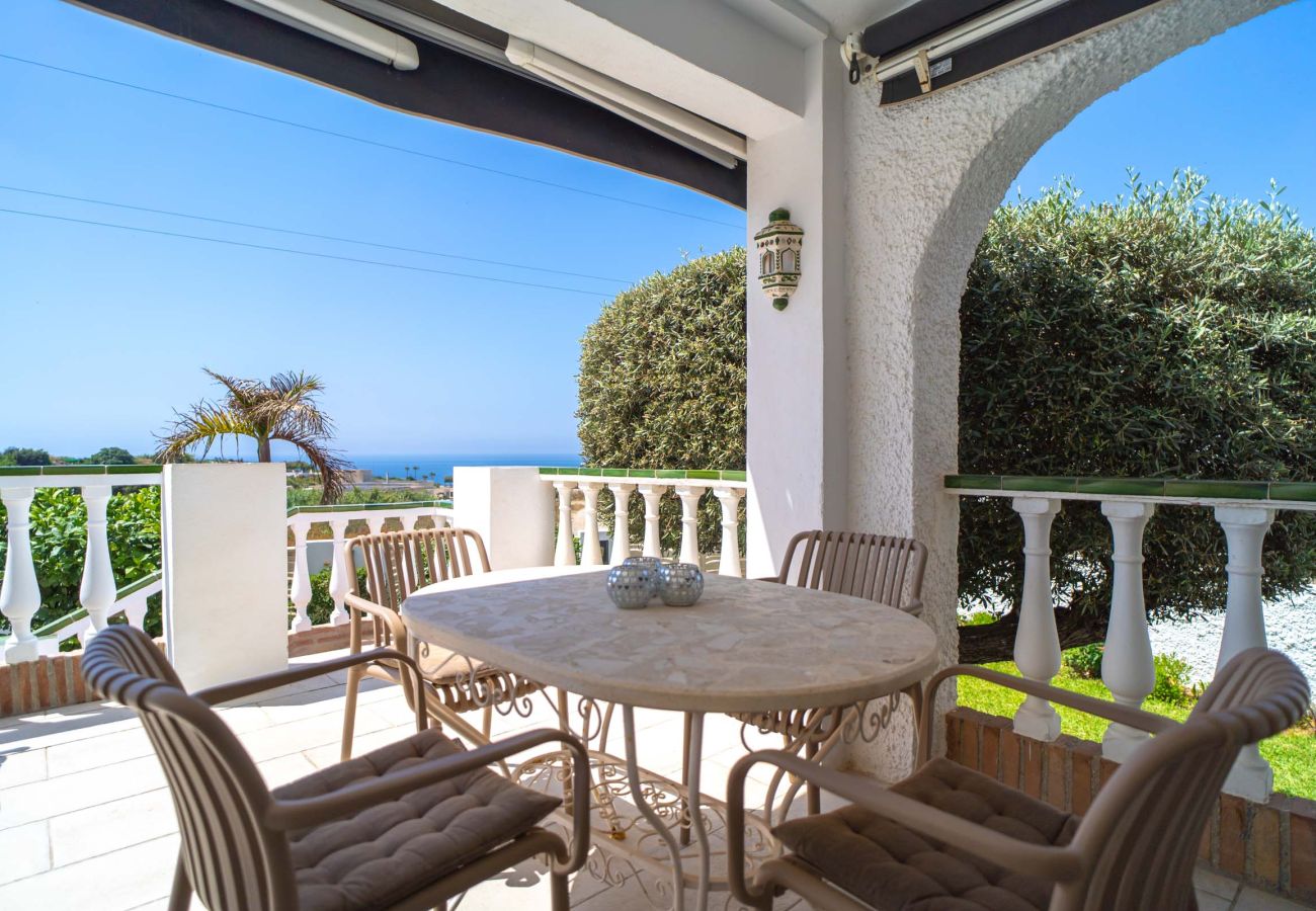 Villa in Nerja - Villa La Casita: Villa met privézwembad in Fuente del Badén, Nerja