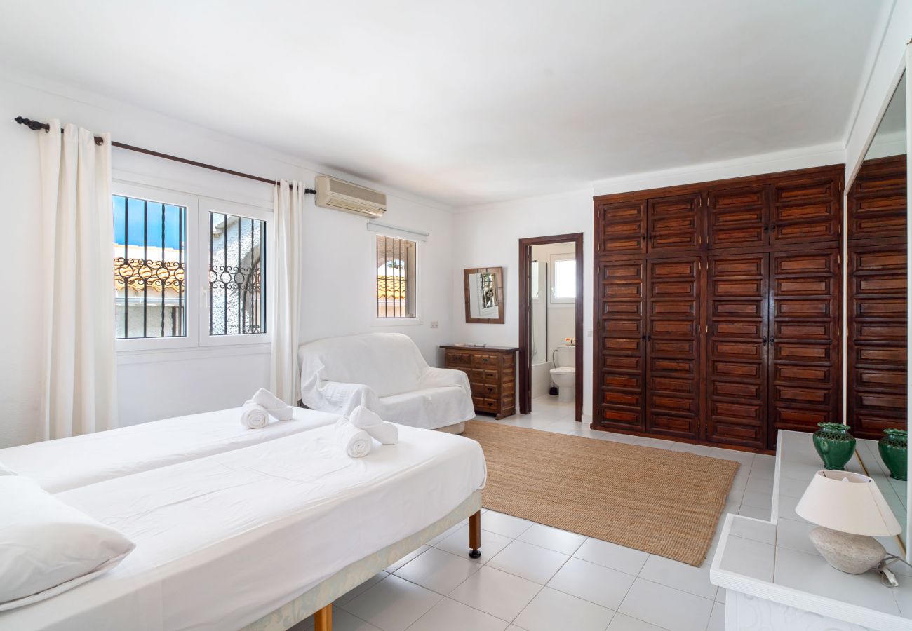 Villa in Nerja - Villa La Casita: Villa met privézwembad in Fuente del Badén, Nerja