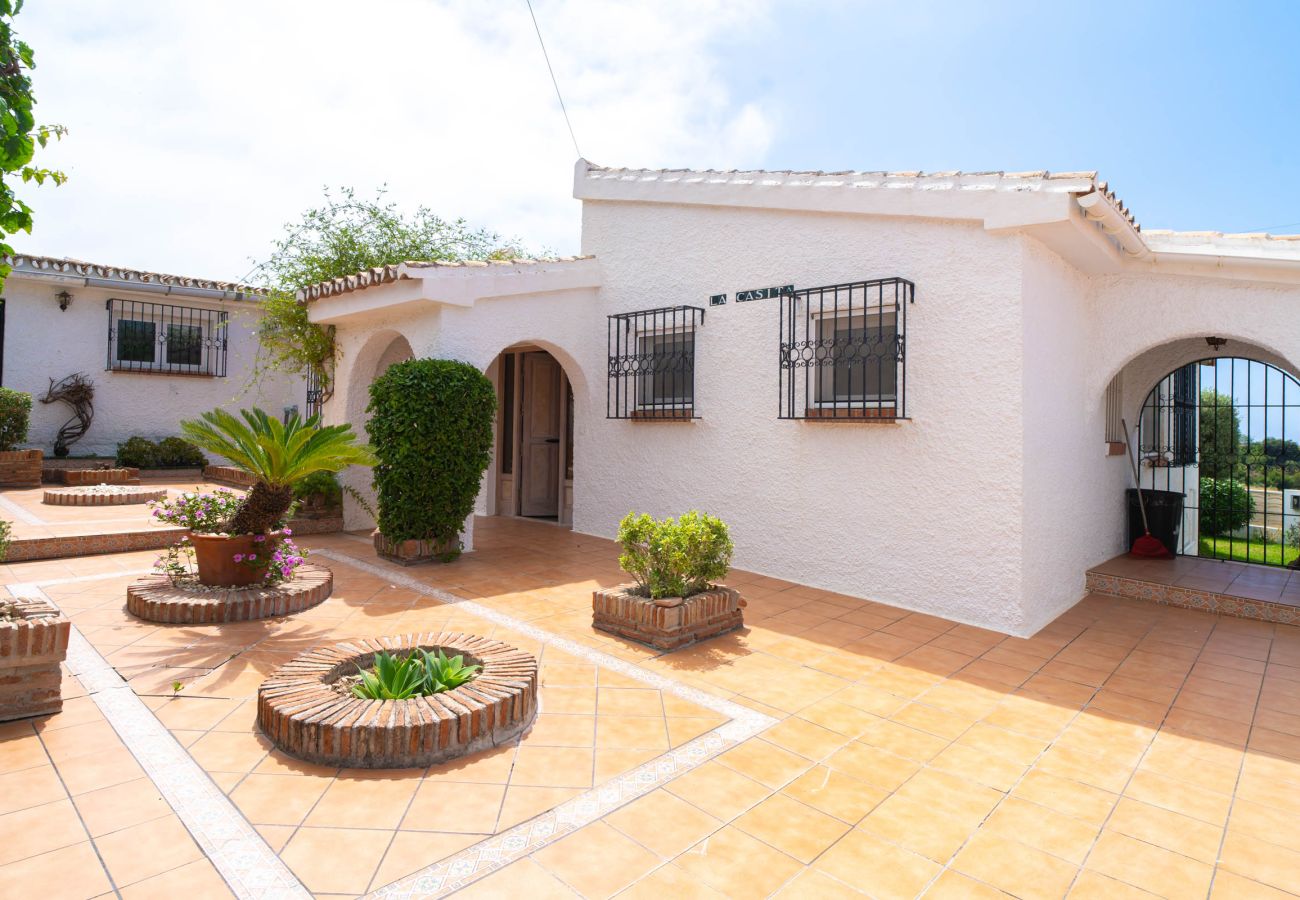 Villa in Nerja - Villa La Casita: Villa met privézwembad in Fuente del Badén, Nerja