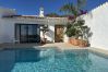 Villa in Nerja - Villa Jackson (La Casita): Villa met privézwembad in Fuente del Badén, Nerja