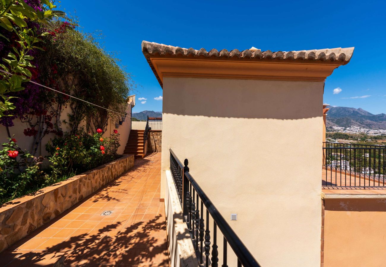 Villa in Nerja - Villa Punta Lara 15: Villa met Privézwembad voor 5 met Zeezicht, Nerja