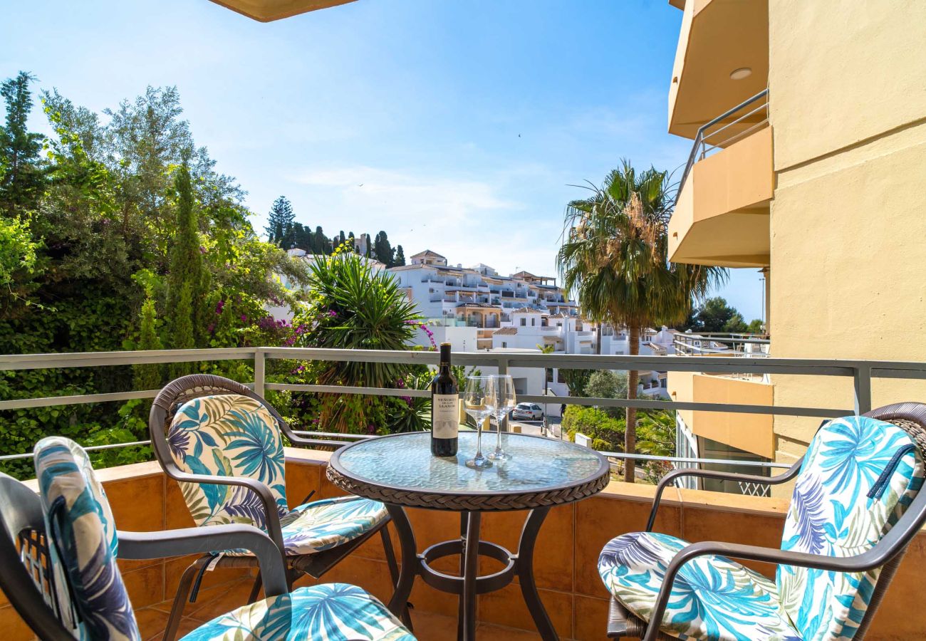 Privéterras van het familieappartement Tahiti 2 7 vlak bij het Burriana-strand.