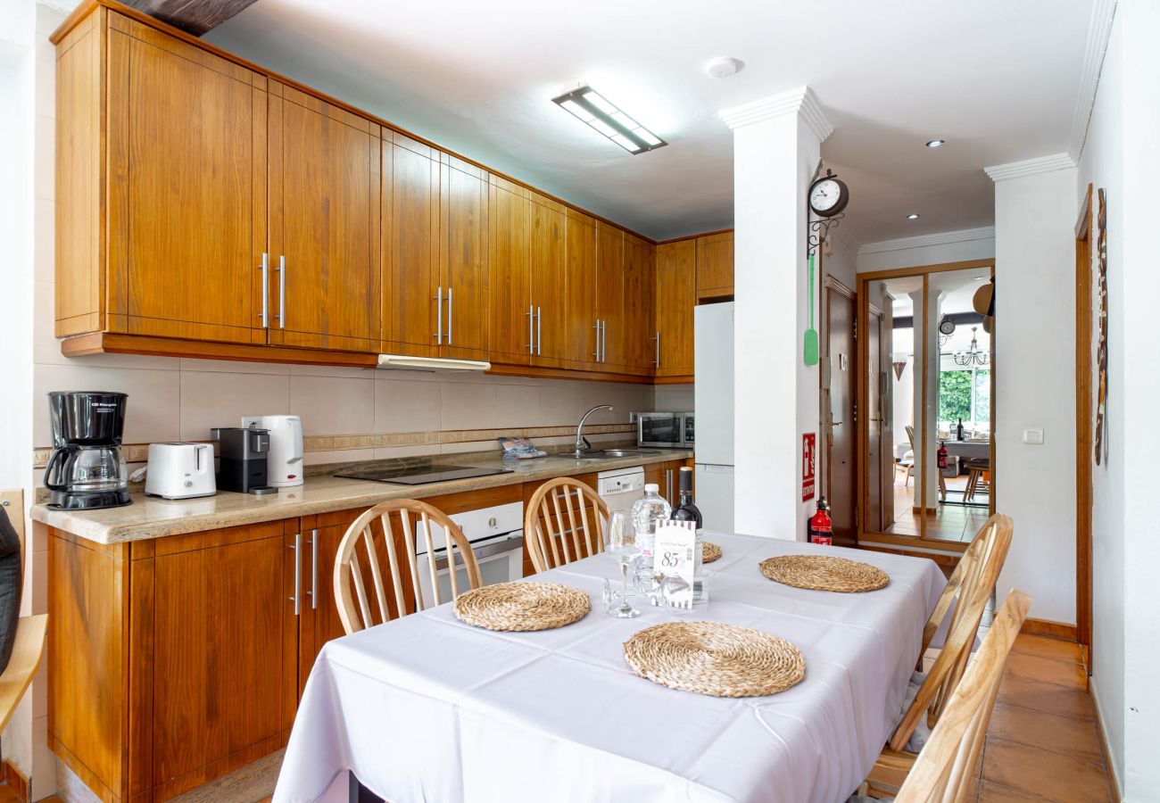 Appartement in Nerja - Tahiti 2 7: Familieappartement voor 4 personen aan het strand van Burriana in Nerja