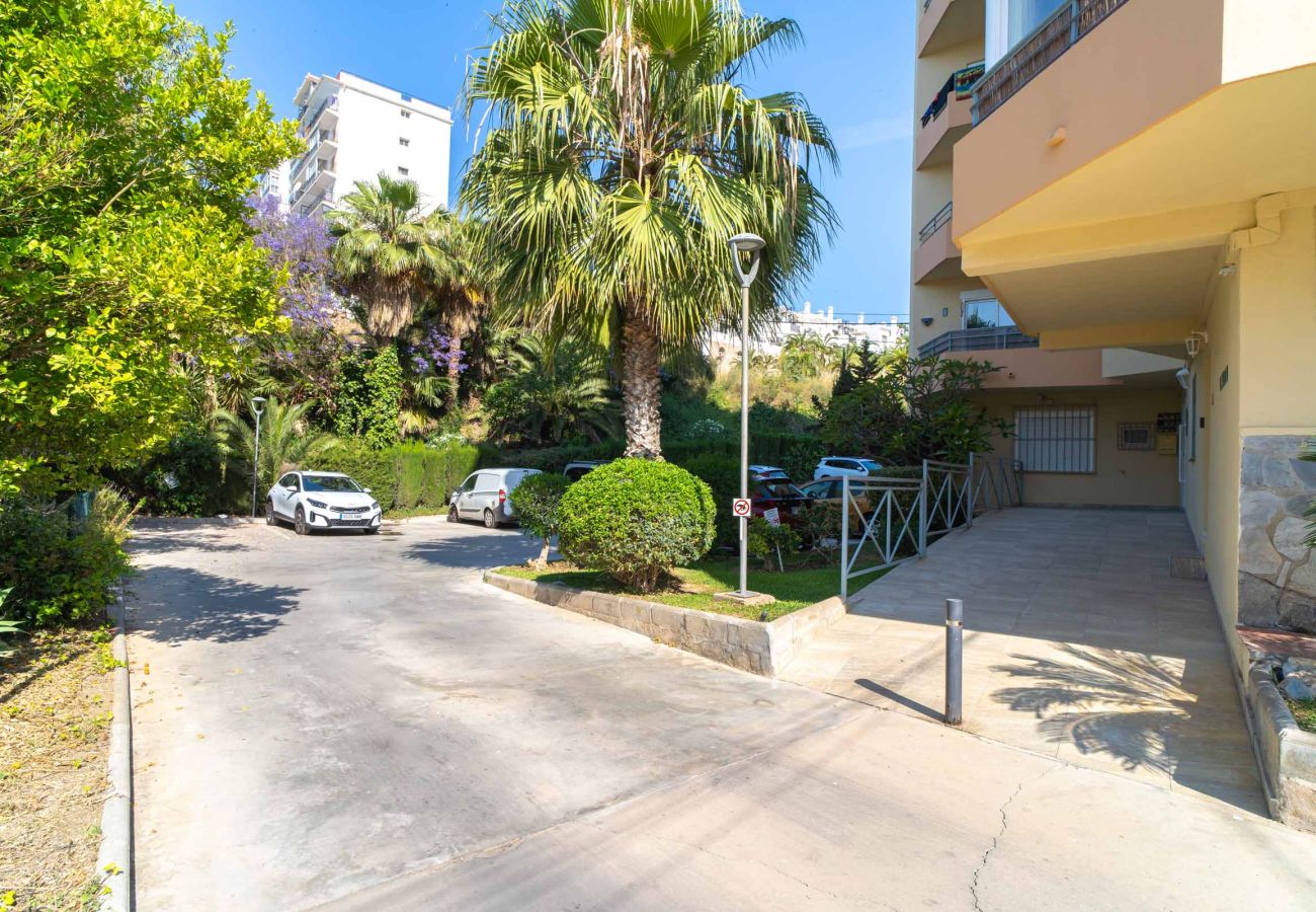 Appartement in Nerja - Tahiti 2 7: Familieappartement voor 4 personen aan het strand van Burriana in Nerja