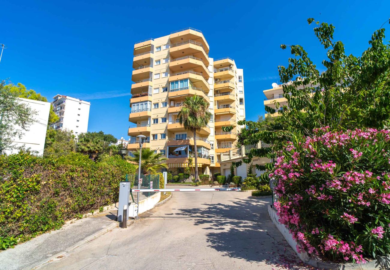 Appartement in Nerja - Tahiti 2 7: Familieappartement voor 4 personen aan het strand van Burriana in Nerja