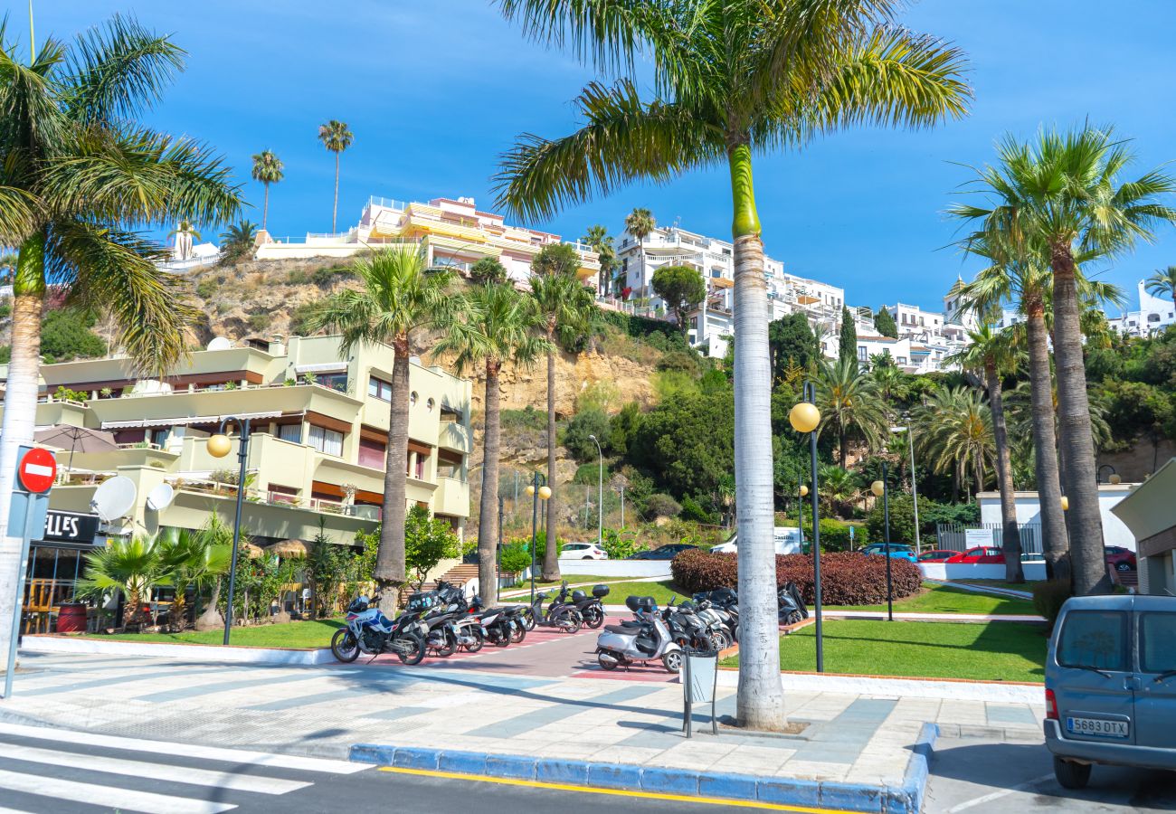 Appartement in Nerja - Tahiti 2 7: Familieappartement voor 4 personen aan het strand van Burriana in Nerja