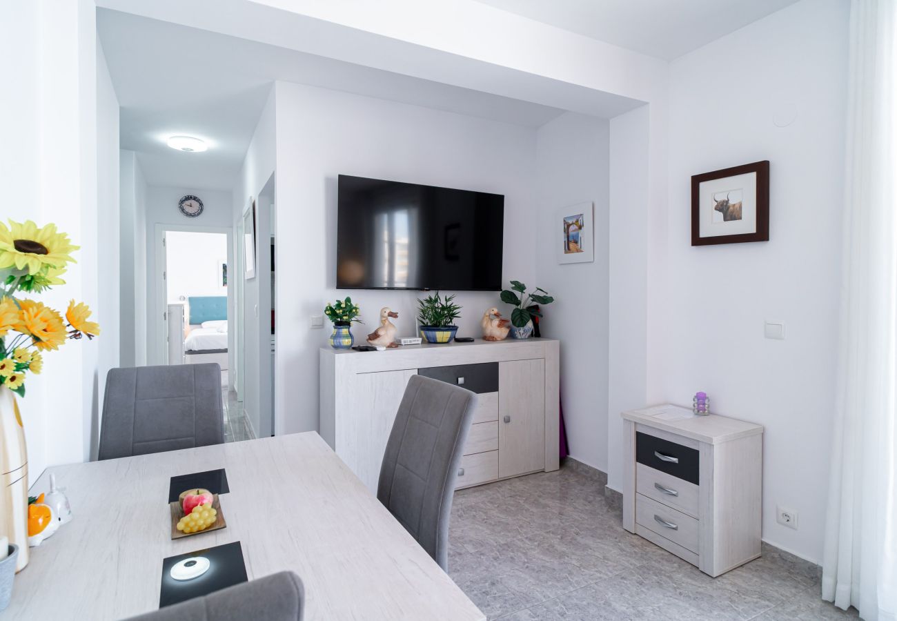 Appartement in Nerja - Chaparil Seaview - Apartment für Paare nahe Strand Torrecilla