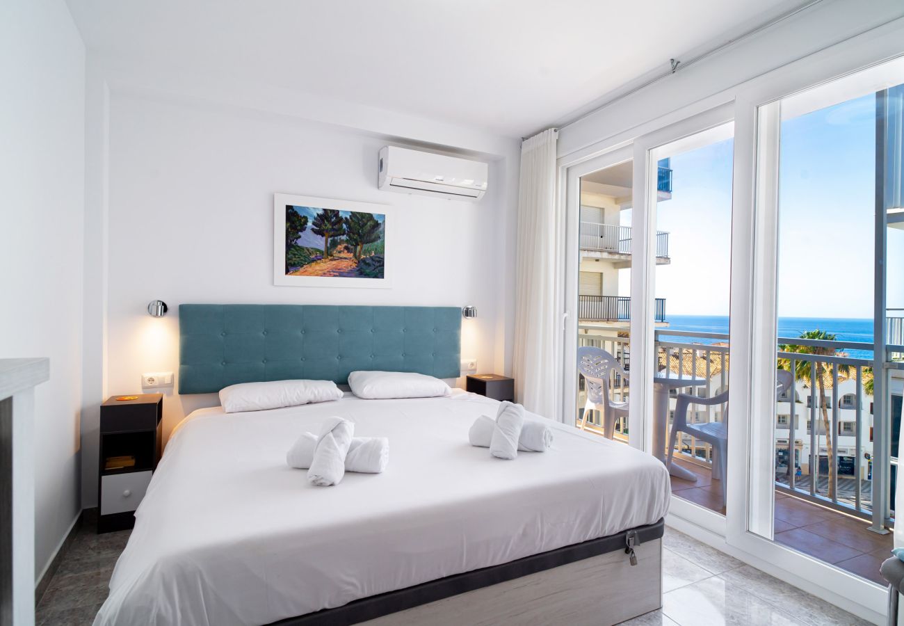 Appartement in Nerja - Chaparil Seaview - Apartment für Paare nahe Strand Torrecilla