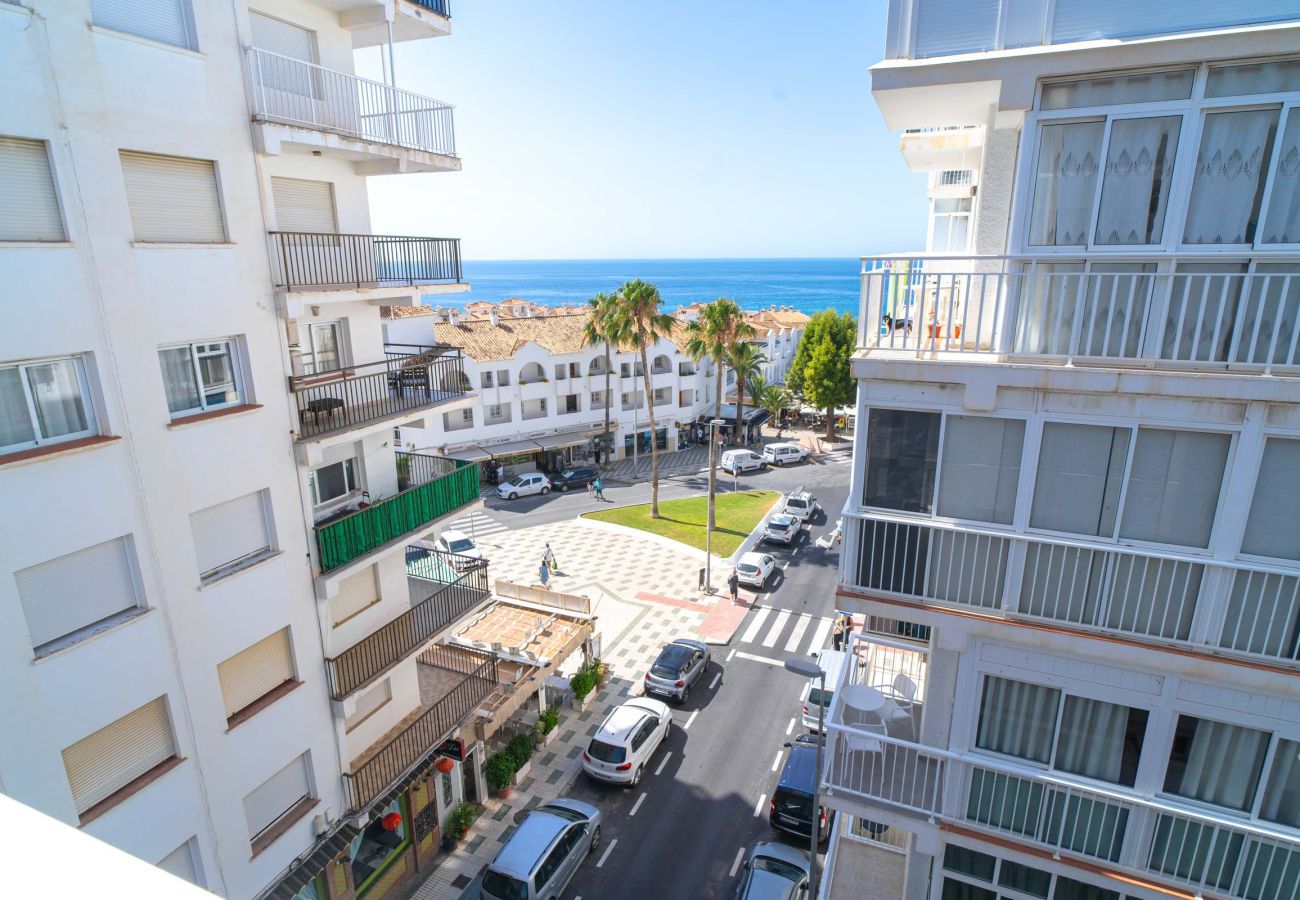Appartement in Nerja - Chaparil Seaview - Apartment für Paare nahe Strand Torrecilla