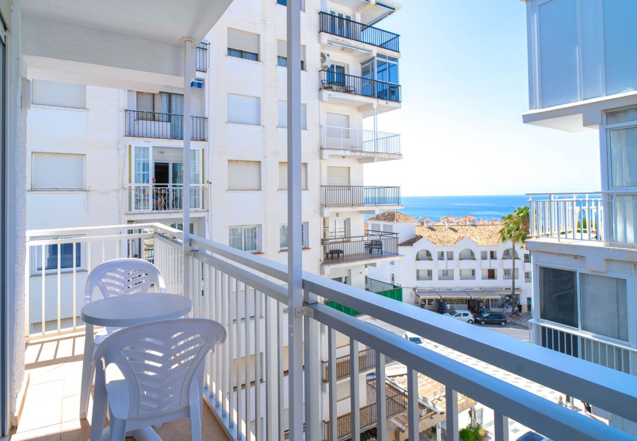 Appartement in Nerja - Chaparil Seaview - Apartment für Paare nahe Strand Torrecilla