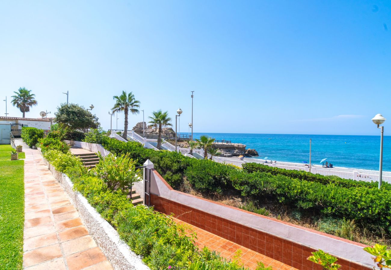 Appartement in Nerja - Appartement Arce 2 in Playa Torrecilla, Nerja