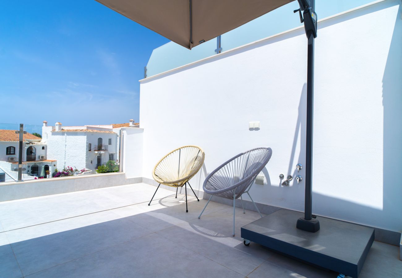 Villa in Nerja - Casa Mezcal - Villa voor 4 personen met privézwembad en jacuzzi in Nerja