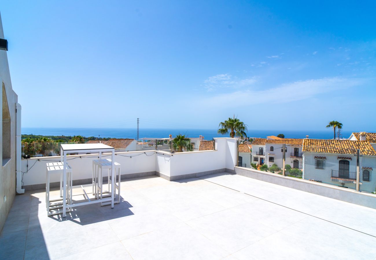 Villa in Nerja - Casa Mezcal - Villa voor 4 personen met privézwembad en jacuzzi in Nerja