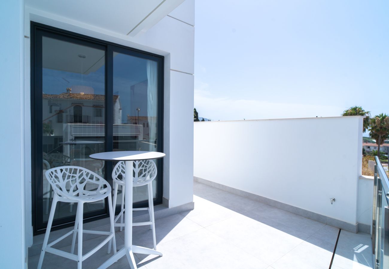 Villa in Nerja - Casa Mezcal - Villa voor 4 personen met privézwembad en jacuzzi in Nerja