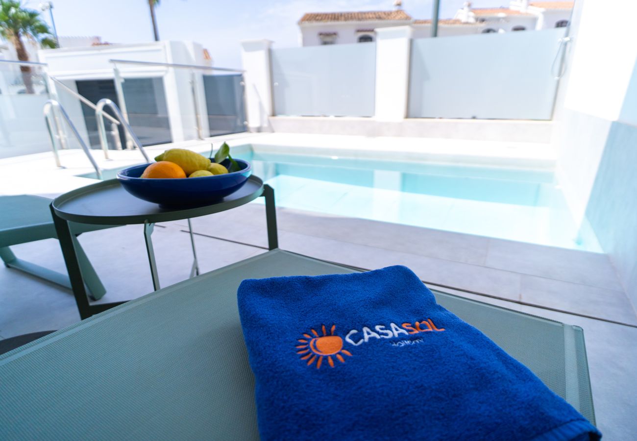 Villa in Nerja - Casa Mezcal - Villa voor 4 personen met privézwembad en jacuzzi in Nerja