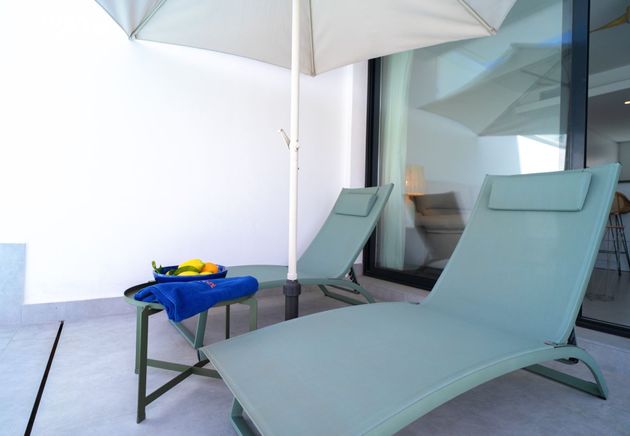 Villa in Nerja - Casa Mezcal - Villa voor 4 personen met privézwembad en jacuzzi in Nerja
