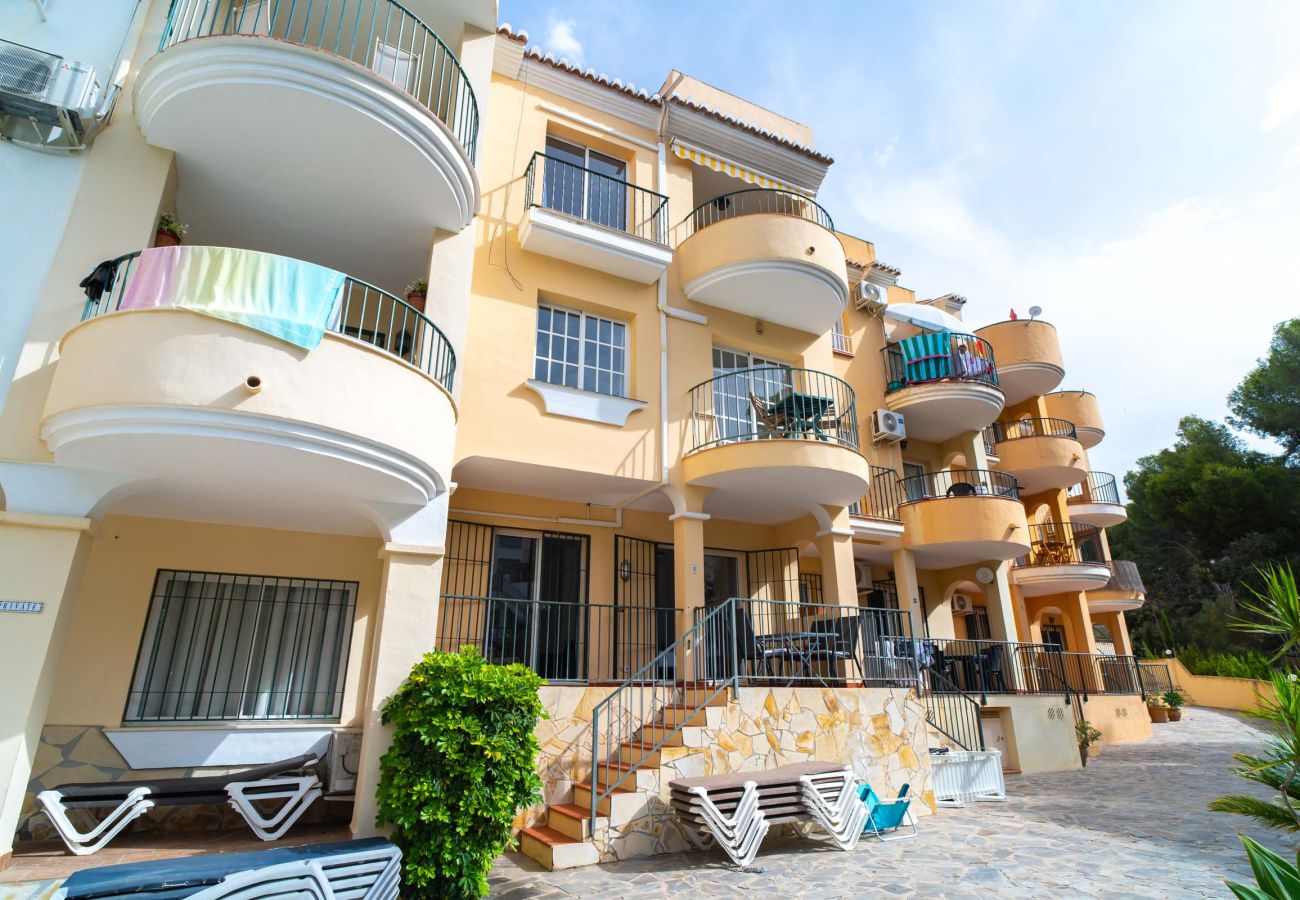 Rijhuis in Nerja - Las Flores de Burriana 5 by Casasol