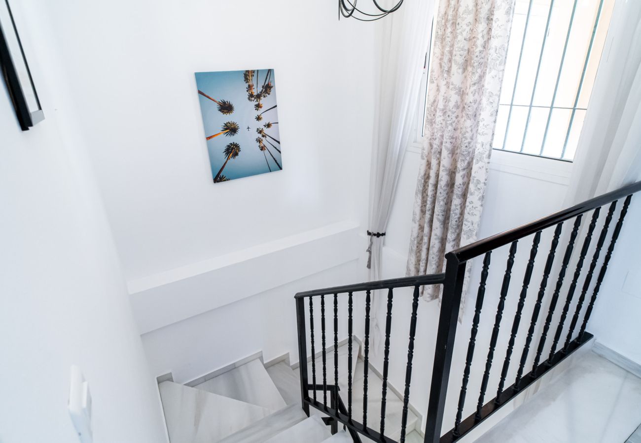 Rijhuis in Nerja - Las Flores de Burriana 5 by Casasol